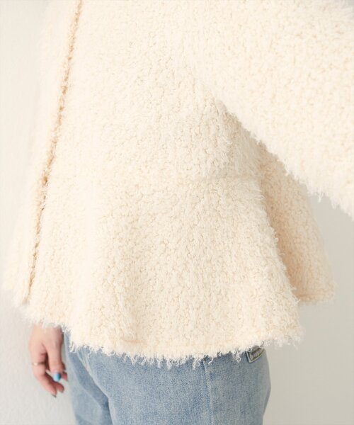 natural couture(ナチュラルクチュール)の「ペプラムボアカーディガン(ノーカラージャケット・レディース・モカ/アイボリー/グレイッシュベージュ・FREE)」の14枚目の写真