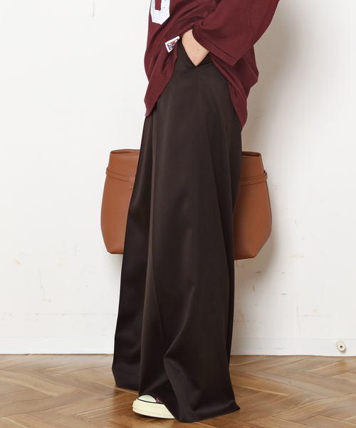 AP STUDIO（エーピーストゥディオ）の「グロスカルゼパンツ（スラックス・レディース・アイボリー/チョコ・34/36/38）」の21枚目の写真