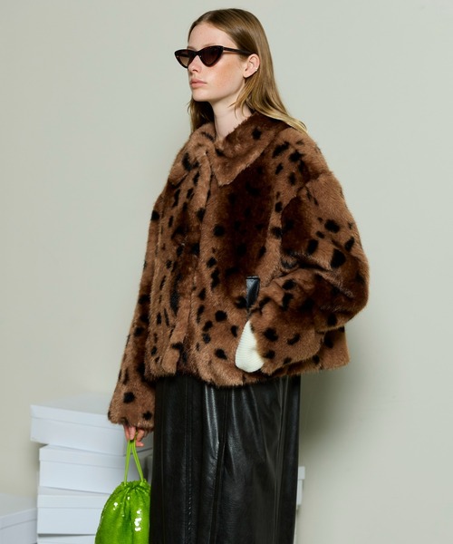 MAISON SPECIAL(メゾンスペシャル)の「Animal Pattern Faux Fur Coat / アニマルパターンフェイクファーコート(ブルゾン・レディース・マルチ/ブラウン・FREE)」の7枚目の写真