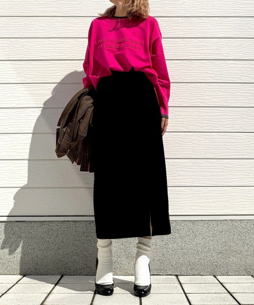 Q（キュー）の「エンボスロゴニット（ニット/セーター・レディース・ブラック/ベージュ/ピンク・MEDIUM）」の10枚目の写真