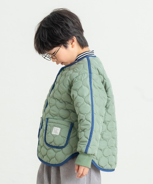 DILASH（ディラッシュ）の「中綿キルトジャケット（ノーカラージャケット・キッズ・ベージュ/カーキ・130/120/110/100/90/140）」の9枚目の写真