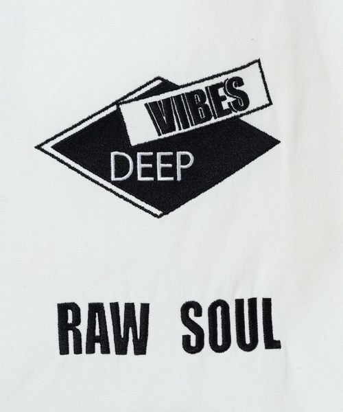 JEANASIS（ジーナシス）の「シシュウデザインロゴトート/607202（トートバッグ・レディース・ホワイト/ブラック・FREE）」の5枚目の写真