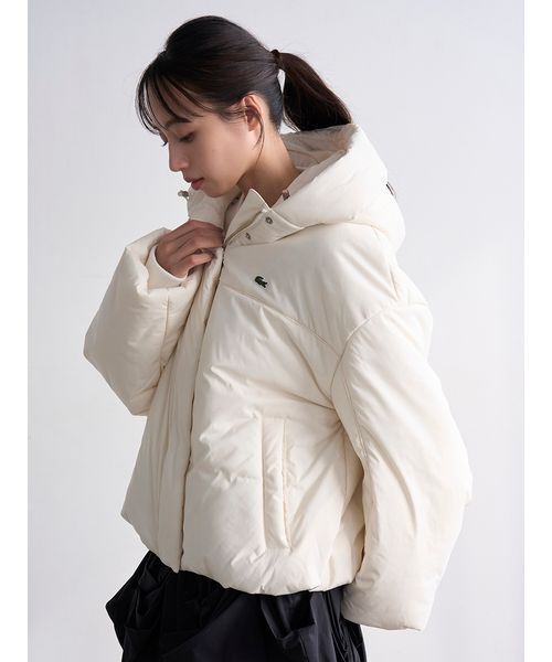 SNIDEL（スナイデル）の「LACOSTE/中綿ブルゾン（ダウンジャケット/コート・レディース・アイボリー/ブラック/ピンク・F）」の17枚目の写真