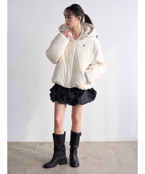 SNIDEL（スナイデル）の「LACOSTE/中綿ブルゾン（ダウンジャケット/コート・レディース・アイボリー/ブラック/ピンク・F）」の21枚目の写真