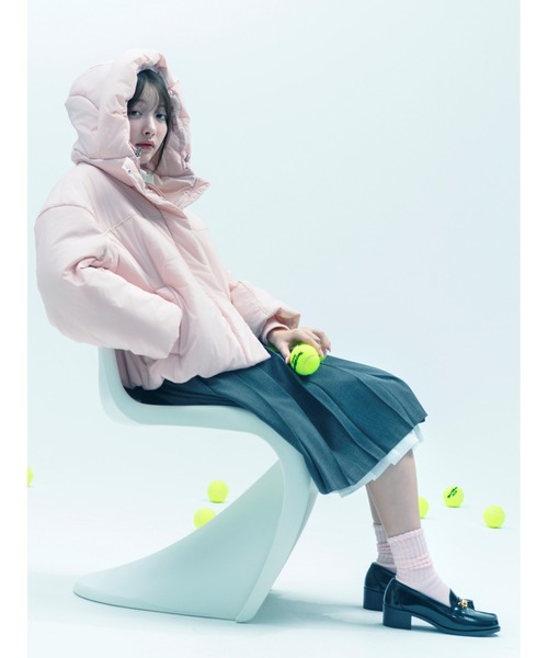 SNIDEL（スナイデル）の「LACOSTE/中綿ブルゾン（ダウンジャケット/コート・レディース・アイボリー/ブラック/ピンク・F）」の12枚目の写真