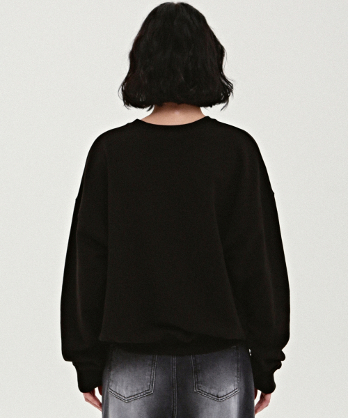 NICK&NICOLE(ニックアンドニコール)の「VOLUME BUTTERFLY SIGNATURE SWEATSHIRT_MATT BLACK(スウェット・レディース・その他・FREE)」の3枚目の写真
