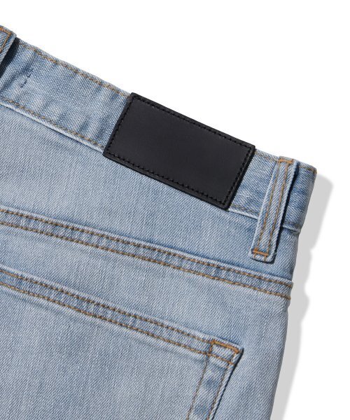 MUSINSA STANDARD（ムシンサスタンダード）の「KIPAS ストレートデニムパンツ [スカイブルー]（デニムパンツ・メンズ・その他・42/32/30/31/26/28/29/33/34/36/27）」の5枚目の写真