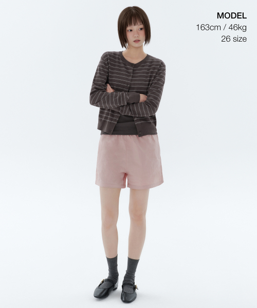 MUSINSA STANDARD WOMAN（ムシンサスタンダードウーマン）の「ウィメンズナイロンバンディングショーツ[インディアンピンク]（その他パンツ・レディース・その他・30/24/26/28）」の2枚目の写真