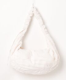 emmi（エミ）の「【NIKE】FX FUR SLOUCHY BAG（ハンドバッグ・レディース）」