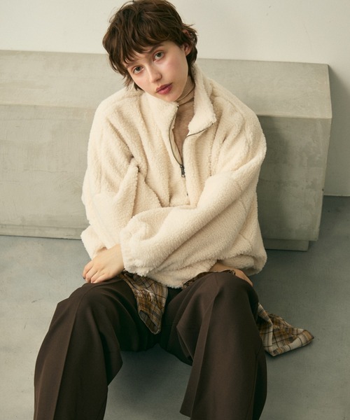 full/fill.(フルフィル)の「half zip boa pullover / ハーフジップボアプルオーバー(ブルゾン・レディース・グレー/アイボリー・FREE)」の13枚目の写真