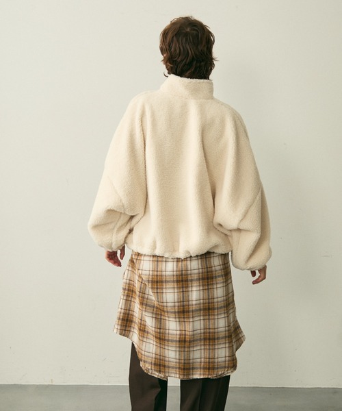 full/fill.(フルフィル)の「half zip boa pullover / ハーフジップボアプルオーバー(ブルゾン・レディース・グレー/アイボリー・FREE)」の8枚目の写真