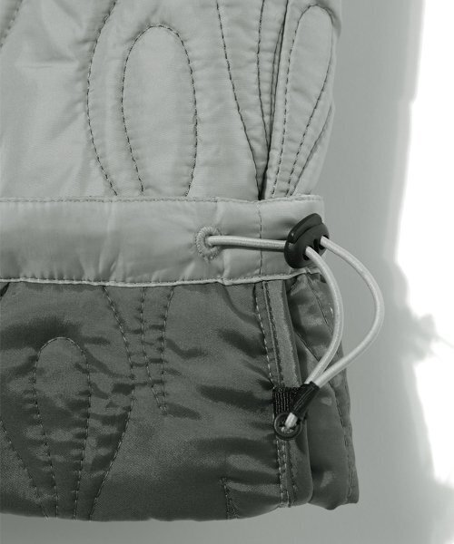 CRITIC（クリティック）の「FLAME QUILTING PANTS LIGHT GREY（その他パンツ・レディース・その他・LARGE/MEDIUM/X-LARGE）」の6枚目の写真
