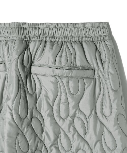 CRITIC（クリティック）の「FLAME QUILTING PANTS LIGHT GREY（その他パンツ・レディース・その他・LARGE/MEDIUM/X-LARGE）」の7枚目の写真