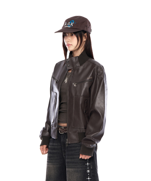AAKAM（アーカム）の「High-Neck Leather Jacket (Brown)（ライダースジャケット・レディース・その他・1/2）」の2枚目の写真