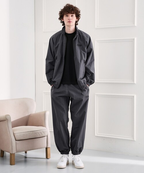 TAKEO KIKUCHI（タケオキクチ）の「TKDWトレーニングブルゾン（ブルゾン・メンズ・チャコールグレー/ブラック・02/03）」の19枚目の写真