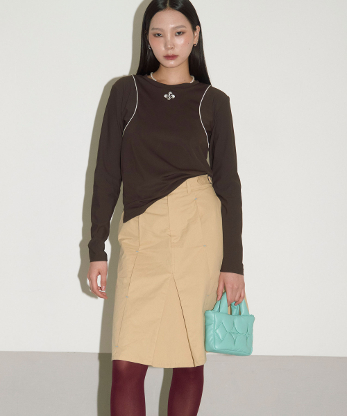 HERETIC(ヘレティック)の「ACTIVE LINE LONG SLEEVE T-SHIRT / brown(Tシャツ/カットソー・レディース・その他・FREE)」の1枚目の写真
