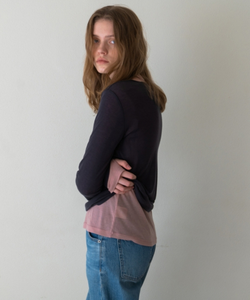 UNNOUT(アナウト)の「SOFT WOOL JERSEY T-SHIRT DUSTY PINK(Tシャツ/カットソー・レディース・その他・FREE)」の4枚目の写真