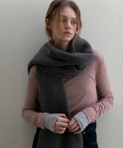 UNNOUT(アナウト)の「SOFT WOOL JERSEY T-SHIRT DUSTY PINK(Tシャツ/カットソー・レディース・その他・FREE)」の5枚目の写真