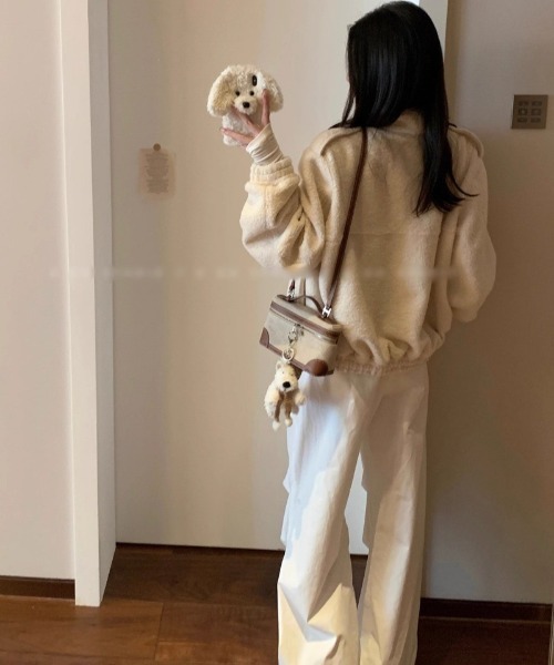 Ritzy（リッツィー）の「フェイクムートンコート（ムートンコート・レディース・ベージュ・M）」の4枚目の写真