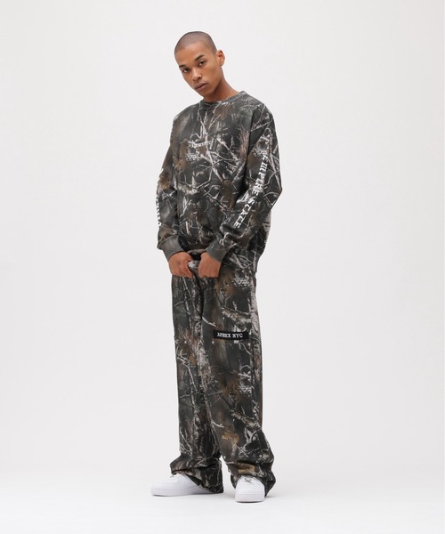 AVIREX(アヴィレックス)の「CREW NECK SWEAT "REAL TREE CAMO" / クルーネックスウェット リアルツリーカモ / AVIREX / アヴィレックス(スウェット・メンズ・ブラック/その他2・X-LARGE/LARGE/MEDIUM)」の3枚目の写真