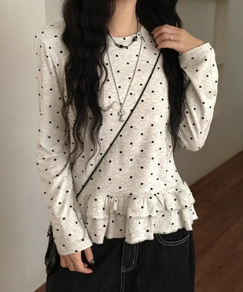 SallyLunn(サリーラン)の「ドット×フリルデザイントップス(Tシャツ/カットソー・レディース・ホワイト・LARGE/SMALL/MEDIUM)」の3枚目の写真