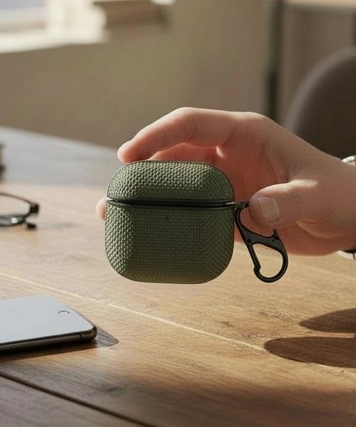 Fun & Daily（ファンアンドデイリー）の「Nylon Woven AirPods4 Case / エアポッズ４（ヘッドフォン/イヤホン・メンズ・ネイビー/グレー/ブラック/カーキ・FREE）」の4枚目の写真