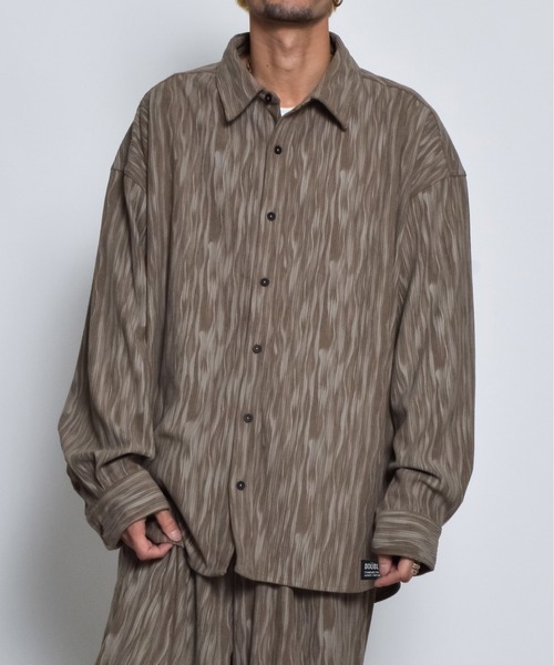 DOUBLE STEAL（ダブルスティール）の「DSムラプリントコーデュロイオーバーサイズシャツ（シャツ/ブラウス・メンズ・カーキ/グレイッシュベージュ/ブラック・LARGE/MEDIUM/SMALL）」の12枚目の写真