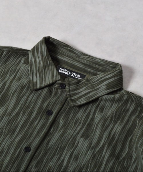 DOUBLE STEAL（ダブルスティール）の「DSムラプリントコーデュロイオーバーサイズシャツ（シャツ/ブラウス・メンズ・カーキ/グレイッシュベージュ/ブラック・LARGE/MEDIUM/SMALL）」の21枚目の写真