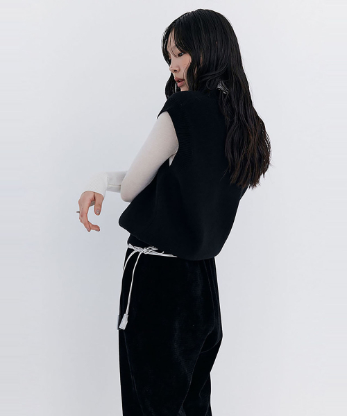 WNDERKAMMER(ブンダーカンマー)の「ダメージニットベスト_ブラック(ベスト・レディース・その他・ONE SIZE)」の6枚目の写真