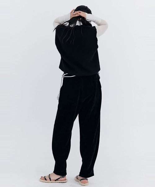 WNDERKAMMER(ブンダーカンマー)の「ダメージニットベスト_ブラック(ベスト・レディース・その他・ONE SIZE)」の8枚目の写真