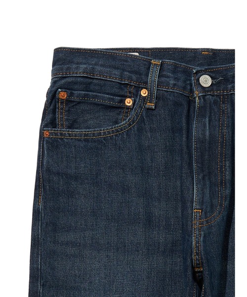 Levi's(リーバイス)の「Levi's/リーバイス 555(TM) リラックスストレート ジーンズ(デニムパンツ・メンズ・ダークインディゴブルー・W29 L32/W28 L32/W36 L32/W32 L32/W30 L32)」の9枚目の写真