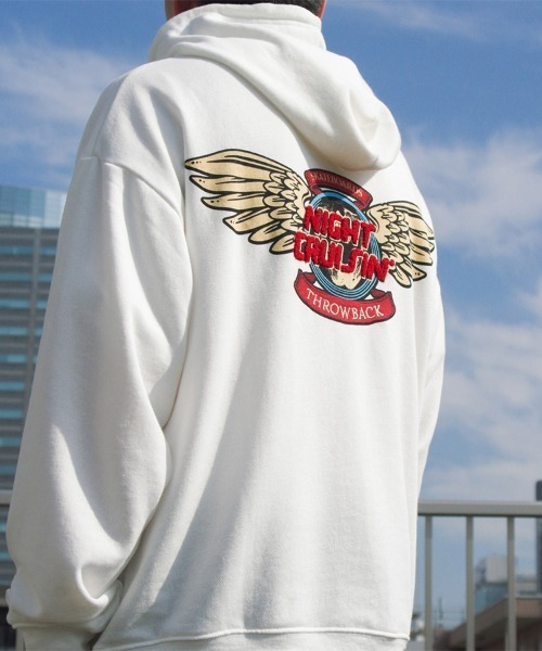 spiritoso(スピリトーゾ)の「ウイングさがら刺繍バックプリントパーカー(パーカー・レディース・チャコール/ブラウン/グレイッシュベージュ/ピンクベージュ/オフホワイト・FREE)」の2枚目の写真