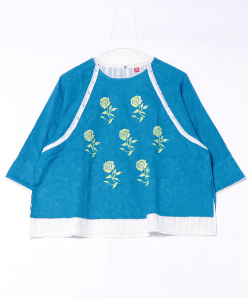 チャイハネ(チャイハネ)の「【チャイハネ】ペティナ刺繍トップス(その他トップス・レディース・ブラック/ホワイト/ブルー・FREE)」の3枚目の写真
