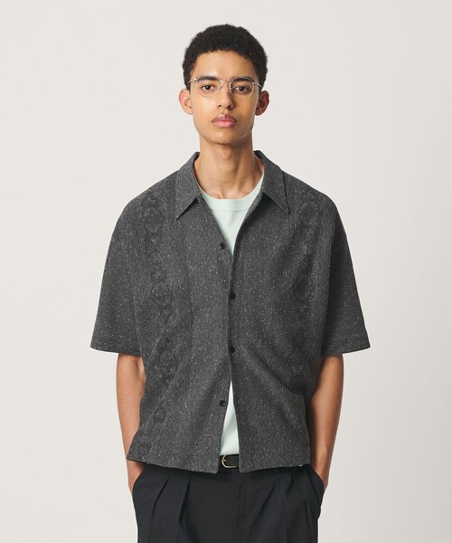 BEAUTY&YOUTH UNITED ARROWS(ビューティーアンドユースユナイテッドアローズ)の「<OWNESS>キューバ ショートスリーブ ニット シャツ(カーディガン/ボレロ・メンズ・ナチュラル/ダークグレー・M/L/S)」の6枚目の写真