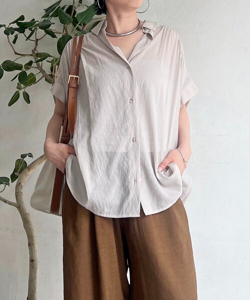 un dix cors（アンディコール）の「【SNSで話題！】【待望の再入荷！】麻調シアーバックテープシャツ（シャツ/ブラウス・レディース・チャコールグレー/ブルー/アイボリー・FREE）」の5枚目の写真