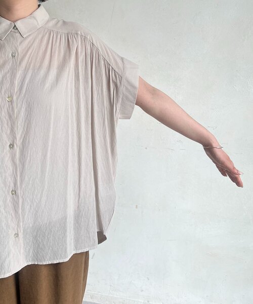 un dix cors（アンディコール）の「【SNSで話題！】【待望の再入荷！】麻調シアーバックテープシャツ（シャツ/ブラウス・レディース・チャコールグレー/ブルー/アイボリー・FREE）」の21枚目の写真