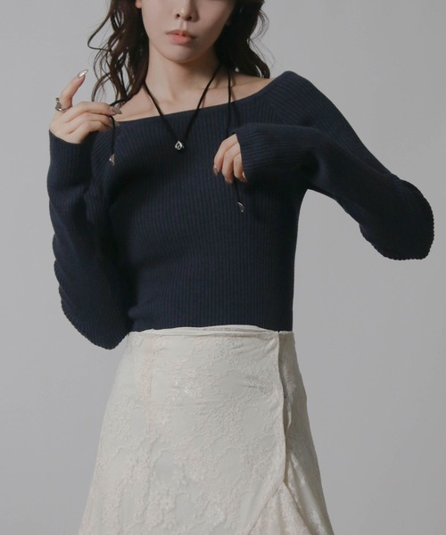 Social GIRL(ソーシャルガール)の「2026SS デコルテリブトップス 長袖トップス(Tシャツ/カットソー・レディース・ネイビー/グレー/オフホワイト/ブラック・M)」の4枚目の写真