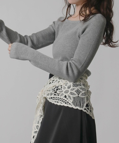 Social GIRL(ソーシャルガール)の「2026SS デコルテリブトップス 長袖トップス(Tシャツ/カットソー・レディース・ネイビー/グレー/オフホワイト/ブラック・M)」の8枚目の写真