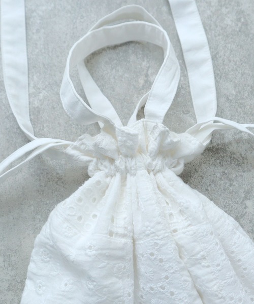 PAR ICI（パーリッシィ）の「【WEB限定】パッチワーク刺繍 巾着バッグ（ショルダーバッグ・レディース・ホワイト・FREE）」の15枚目の写真