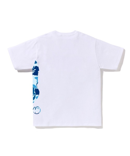 A BATHING APE(アベイシングエイプ)の「ABC CAMO SIDE BIG APE HEAD TEE(Tシャツ/カットソー・メンズ・ホワイト×グリーン/ブラック×グリーン/ホワイト×ブルー/ブラック×ブルー/ブラック×ピンク/ホワイト×ピンク・LARGE/SMALL/MEDIUM/XXX-LARGE/X-LARGE/XX-LARGE)」の8枚目の写真