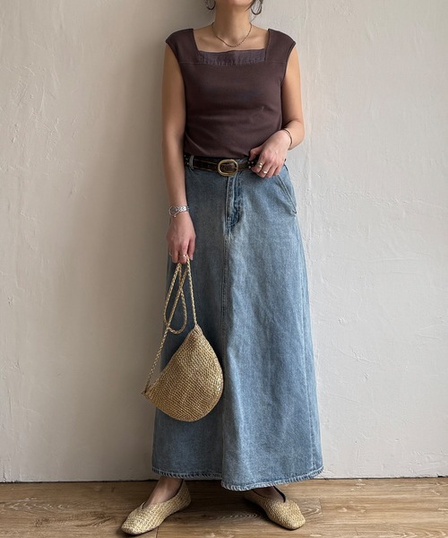 LBC（エルビーシー）の「スクエアネックシアーレイヤードタンクトップ（タンクトップ・レディース・ブラック/ホワイト/ブラウン/ブルー系その他・M/L）」の22枚目の写真