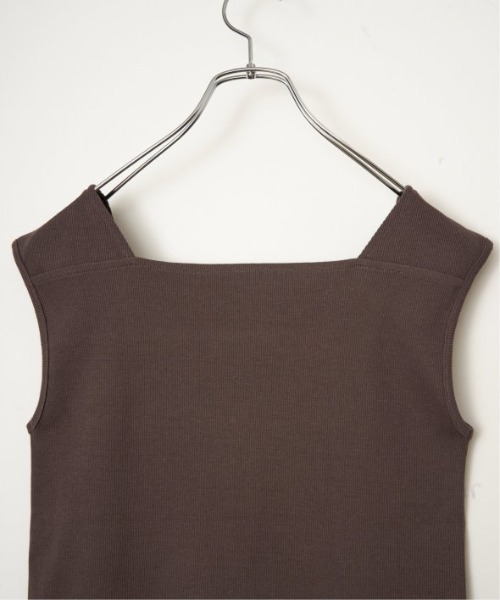 LBC（エルビーシー）の「スクエアネックシアーレイヤードタンクトップ（タンクトップ・レディース・ブラック/ホワイト/ブラウン/ブルー系その他・M/L）」の17枚目の写真