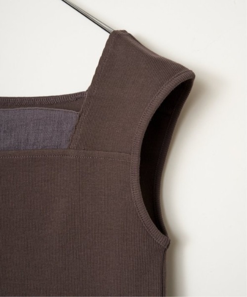 LBC（エルビーシー）の「スクエアネックシアーレイヤードタンクトップ（タンクトップ・レディース・ブラック/ホワイト/ブラウン/ブルー系その他・M/L）」の19枚目の写真