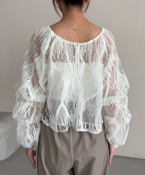 CAPRICIEUX LE'MAGE（カプリシューレマージュ）の「【yuu企画】ジャガードシアーブラウス（シャツ/ブラウス・レディース・ホワイト/ブラック・FREE）」の12枚目の写真