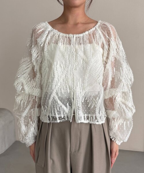 CAPRICIEUX LE'MAGE（カプリシューレマージュ）の「【yuu企画】ジャガードシアーブラウス（シャツ/ブラウス・レディース・ホワイト/ブラック・FREE）」の18枚目の写真