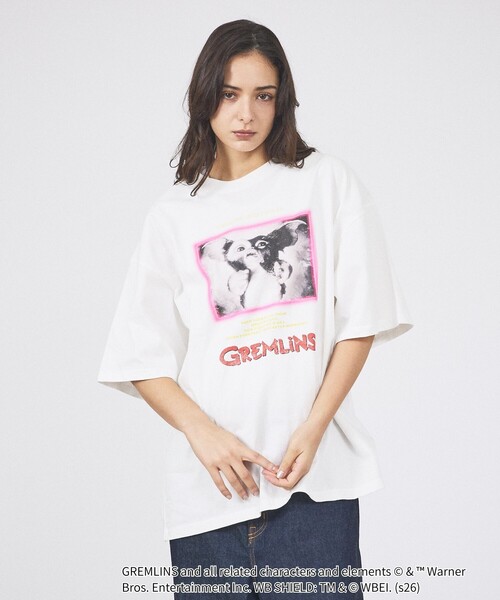 ABAHOUSE(アバハウス)の「【GREMLINS×SCREEN STARS / グレムリン×スクリーンスターズ】フェード Tシャツ(Tシャツ/カットソー・メンズ・ホワイト系その他/ブラック系その他・L/M)」の1枚目の写真