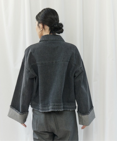 CIEL'AIR(シエルエアー)の「FRINGE DENIM JACKET(フリンジデニムジャケット)(デニムジャケット・レディース・インディゴブルー/ブラック・FREE)」の3枚目の写真