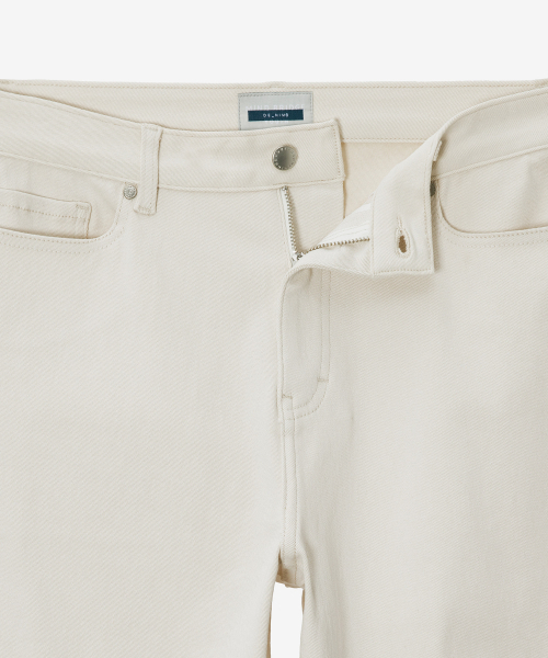 MINDBRIDGE（マインドブリッジ）の「ワイドエクリュデニムパンツ（デニムパンツ・メンズ・アイボリー・36/34/32/30/31/33/29）」の8枚目の写真