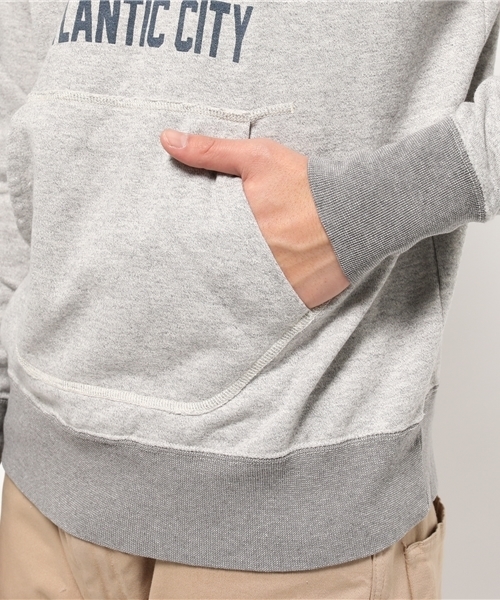 Champion(チャンピオン)の「【Champion/チャンピオン】メンズ ロチェスター プルオーバースウェットパーカー(パーカー・メンズ・グレー系その他/ネイビー/マルーン/イエロー系その他・LARGE/MEDIUM/X-LARGE)」の8枚目の写真