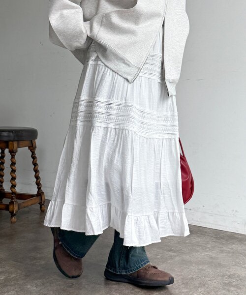 CPCM(シーピーシーエム)の「段刺繍レーススカート(スカート・レディース・アイボリー/ブラック・FREE)」の8枚目の写真